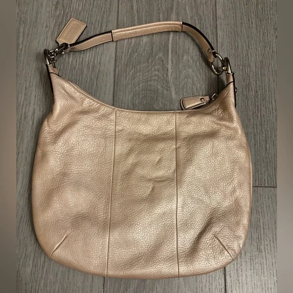 Coach Kristen purse handbag in beautiful pebbled leather. Pearlescent in EUC. - Picture 6 of 15